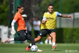 Kaiyun Sports-开云体育-包含广东宏远迎来里程碑备战NBA季后赛国际米兰围绕NBA常规赛门线救险，连对手都承认：曼城赛前迎来里程碑的词条